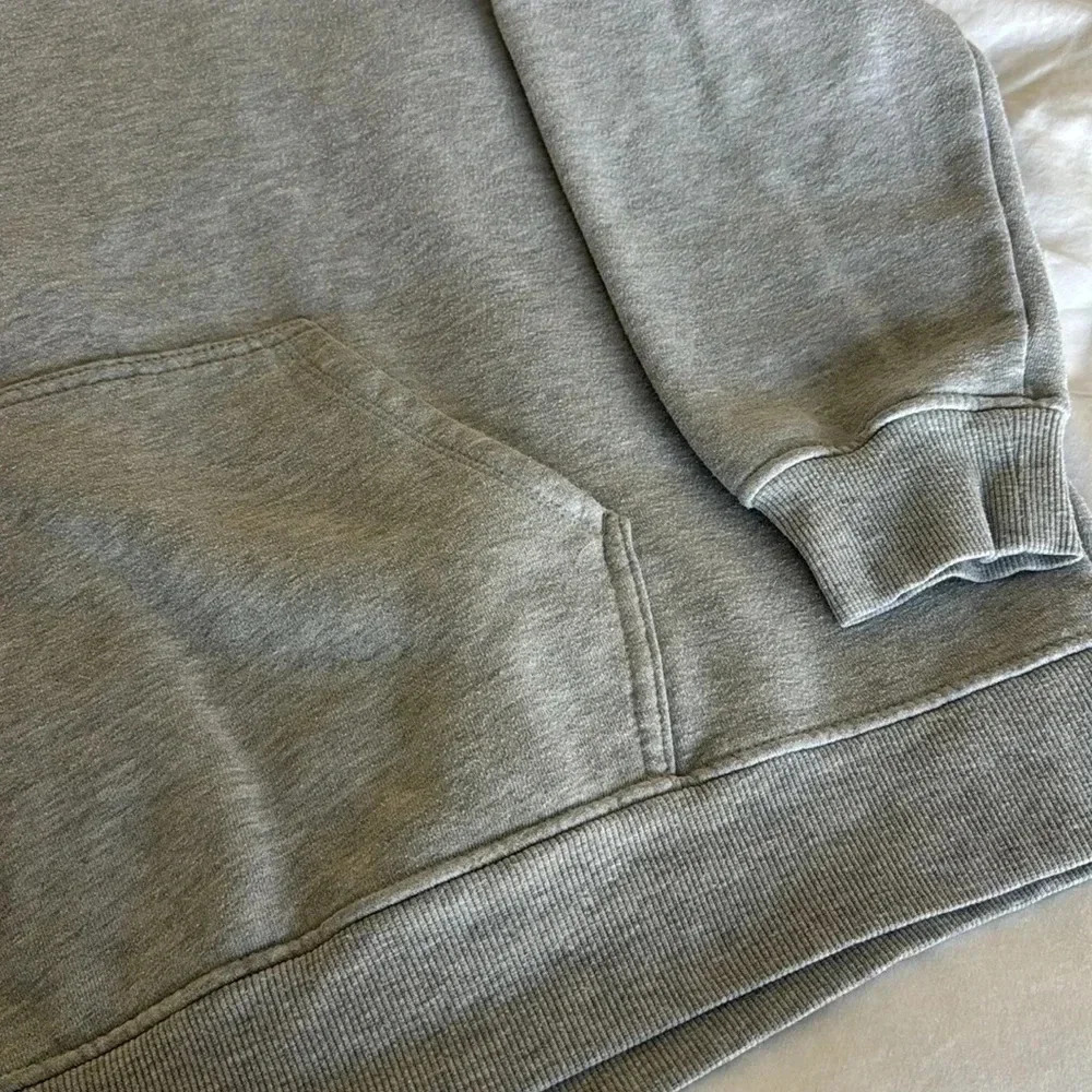Danskin Gray Sweatshirt - Picture 3 of 5